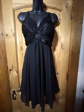 S.L. Fashions Black Draped Empire Midi Dress